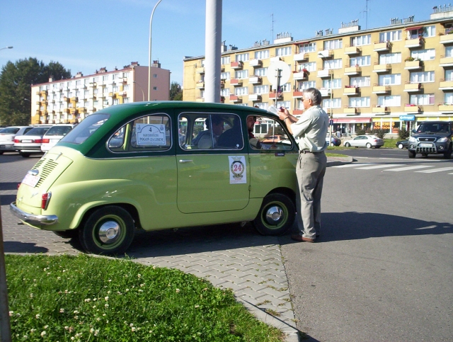 Zabytkowa Multipla Kuby i Beaty